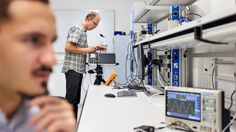 Innovasjonssenteret Endress+Hauser i Freiburg jobber med sensor- og automasjonsløsninger.