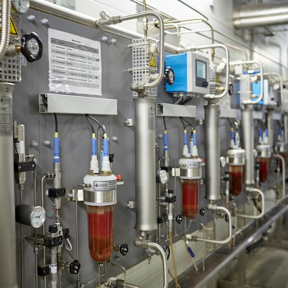 Dampvannanalyseløsning fra Endress+Hauser