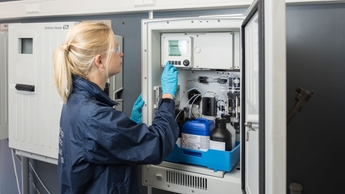 TOC-, COD- og SAC-analysatorer for kommunale og industrielle avløpsrenseanlegg