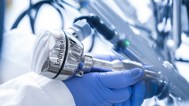 iTHERM TM411 hygienisk termometer installert i en bioreaktorapplikasjon