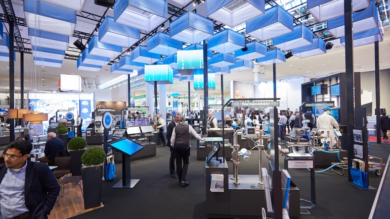 Endress+Hauser-stand ved en messe sett innenfra