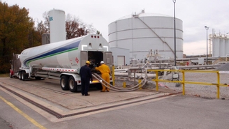 Lasting av LNG-lastebil med Endress+Hauser-løsning